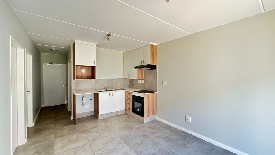 To Let 2 Bedroom Property for Rent in Parkhaven Gauteng