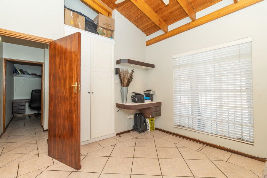 3 Bedroom Property for Sale in Albertskroon Gauteng