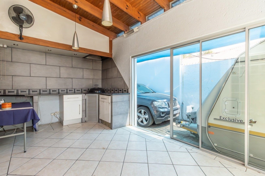 3 Bedroom Property for Sale in Albertskroon Gauteng