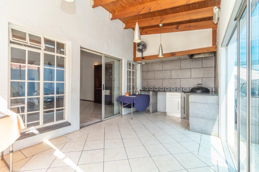 3 Bedroom Property for Sale in Albertskroon Gauteng