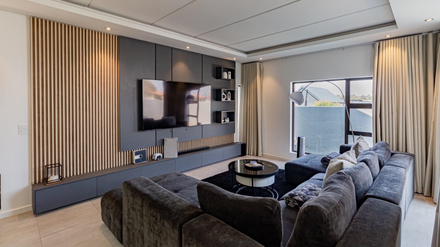 4 Bedroom Property for Sale in Fourways Gauteng