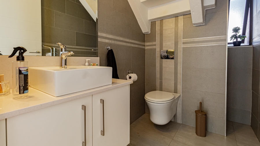 4 Bedroom Property for Sale in Fourways Gauteng