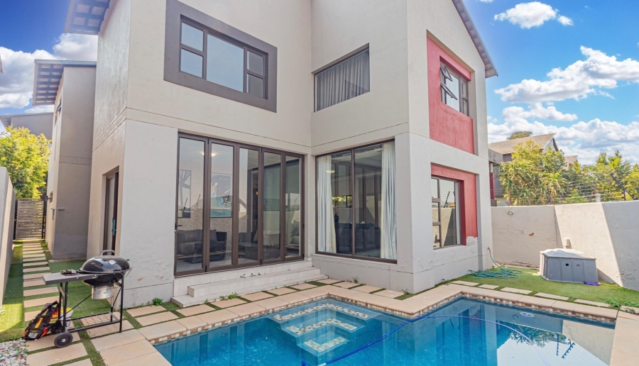 4 Bedroom Property for Sale in Fourways Gauteng