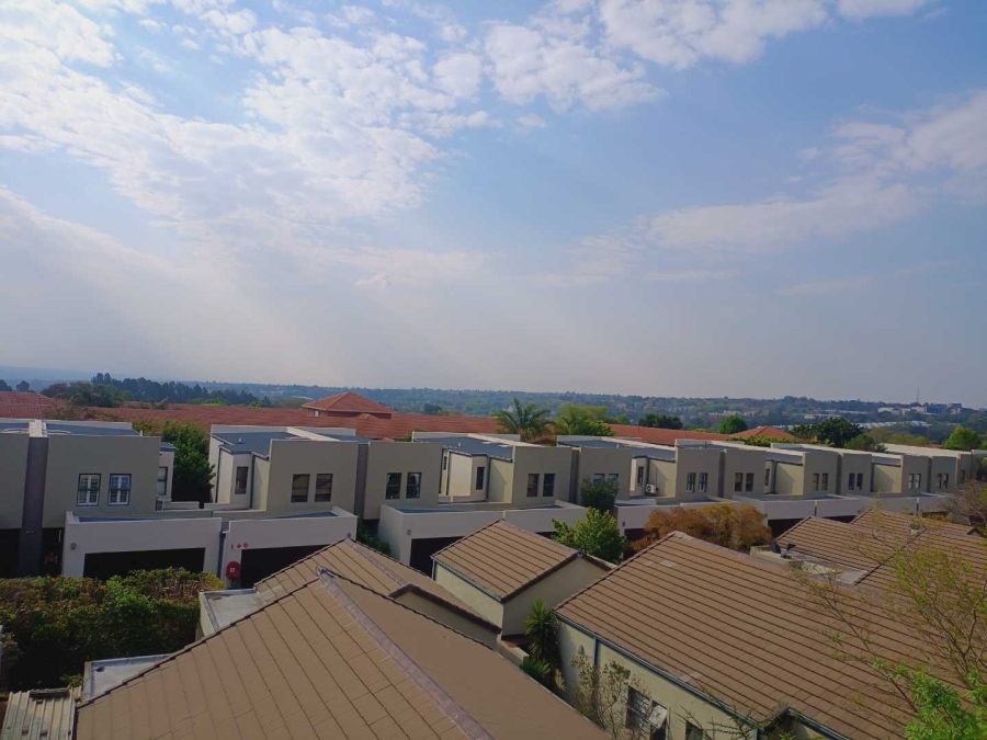 2 Bedroom Property for Sale in Bryanston Gauteng