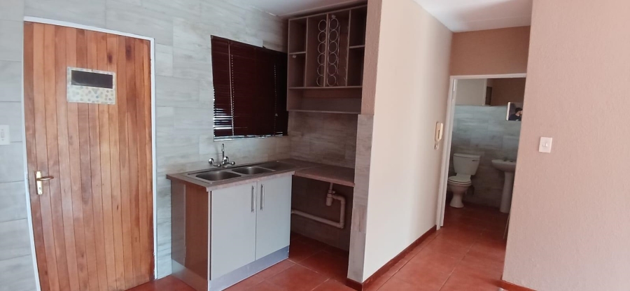 3 Bedroom Property for Sale in Glen Marais Gauteng