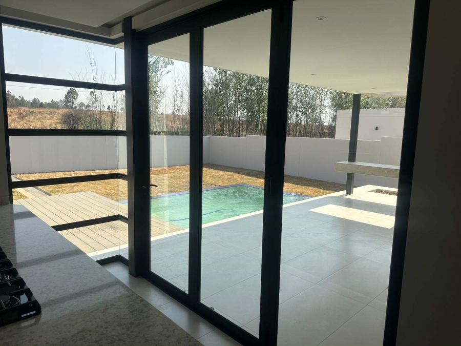 5 Bedroom Property for Sale in Eye of Africa Gauteng