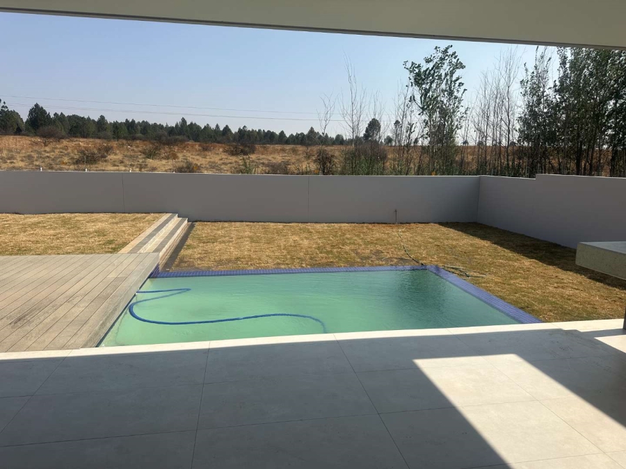 5 Bedroom Property for Sale in Eye of Africa Gauteng