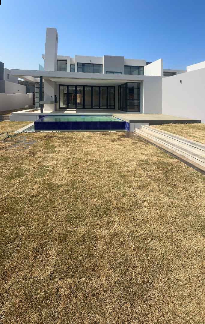 5 Bedroom Property for Sale in Eye of Africa Gauteng