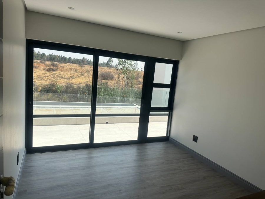 5 Bedroom Property for Sale in Eye of Africa Gauteng