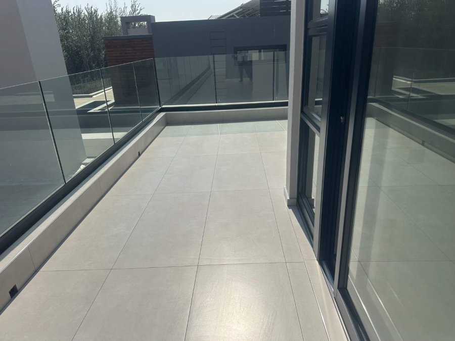 5 Bedroom Property for Sale in Eye of Africa Gauteng