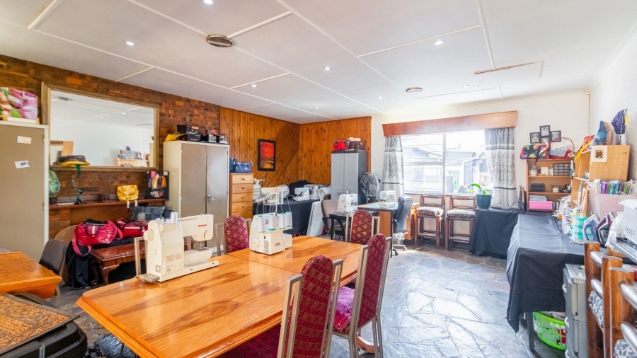 4 Bedroom Property for Sale in The Hill Gauteng