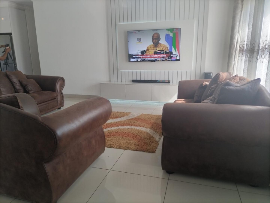 3 Bedroom Property for Sale in The Orchards Gauteng