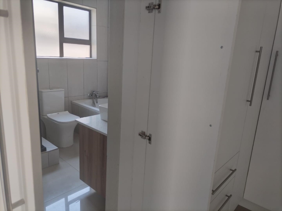 3 Bedroom Property for Sale in The Orchards Gauteng