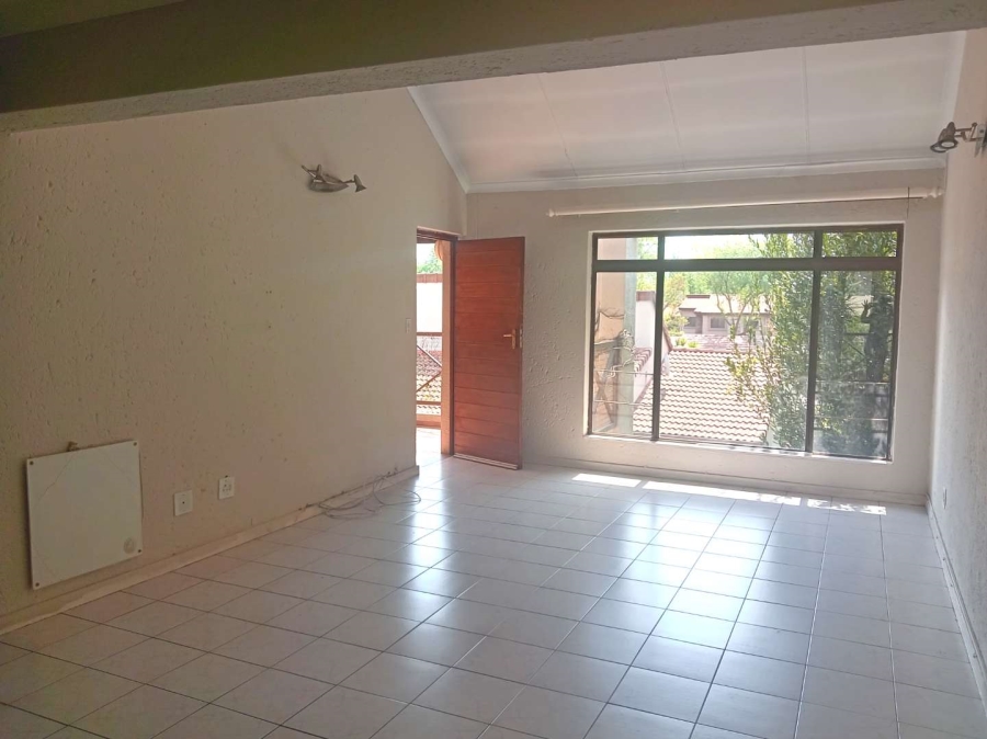 2 Bedroom Property for Sale in Bedfordview Gauteng
