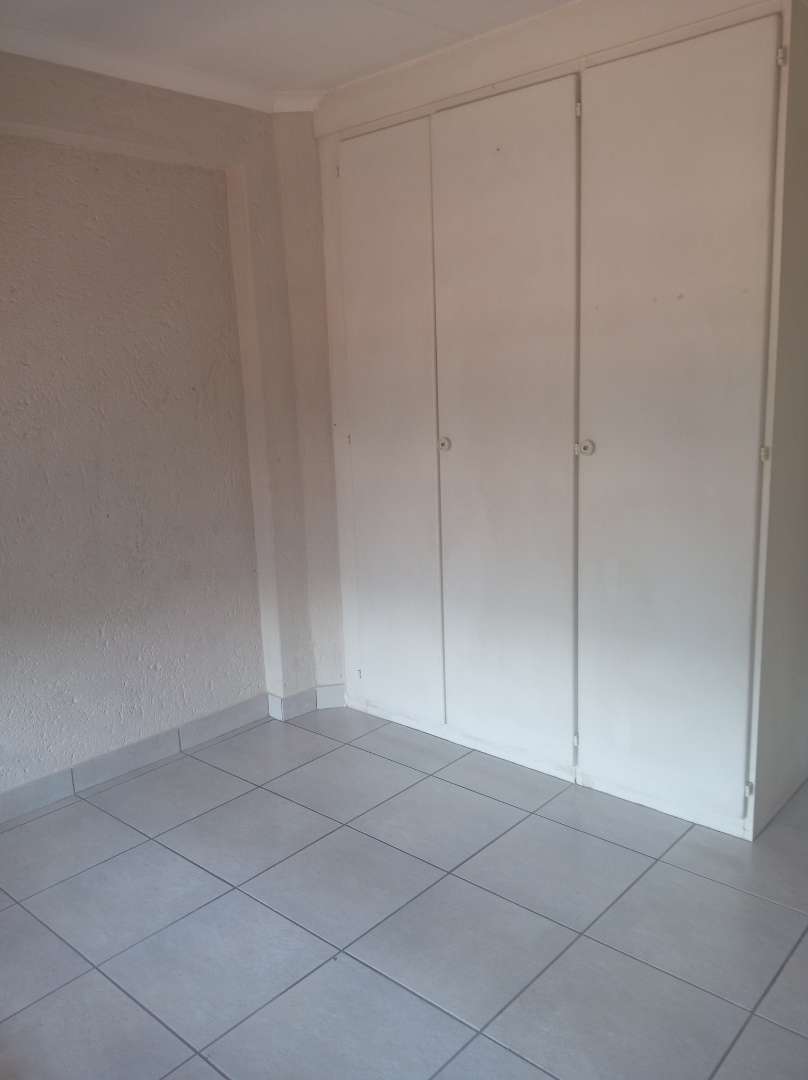 2 Bedroom Property for Sale in Bedfordview Gauteng