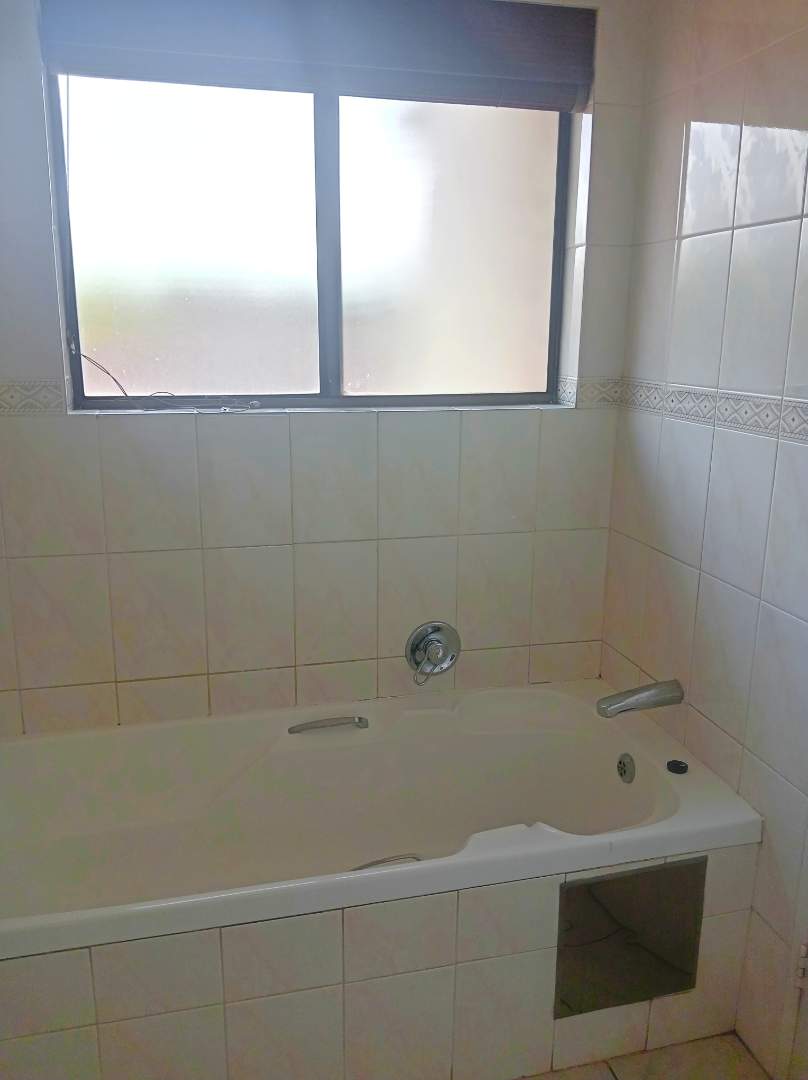 2 Bedroom Property for Sale in Bedfordview Gauteng