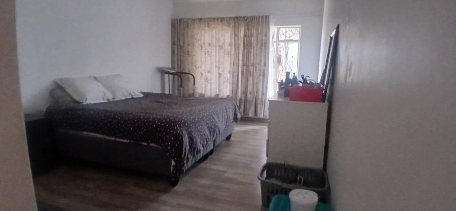 4 Bedroom Property for Sale in Birchleigh North Gauteng
