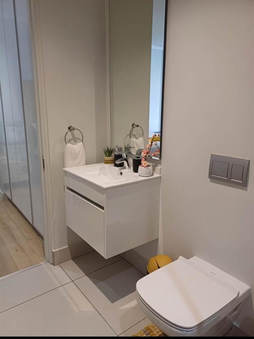 To Let 1 Bedroom Property for Rent in Waterfall Gauteng