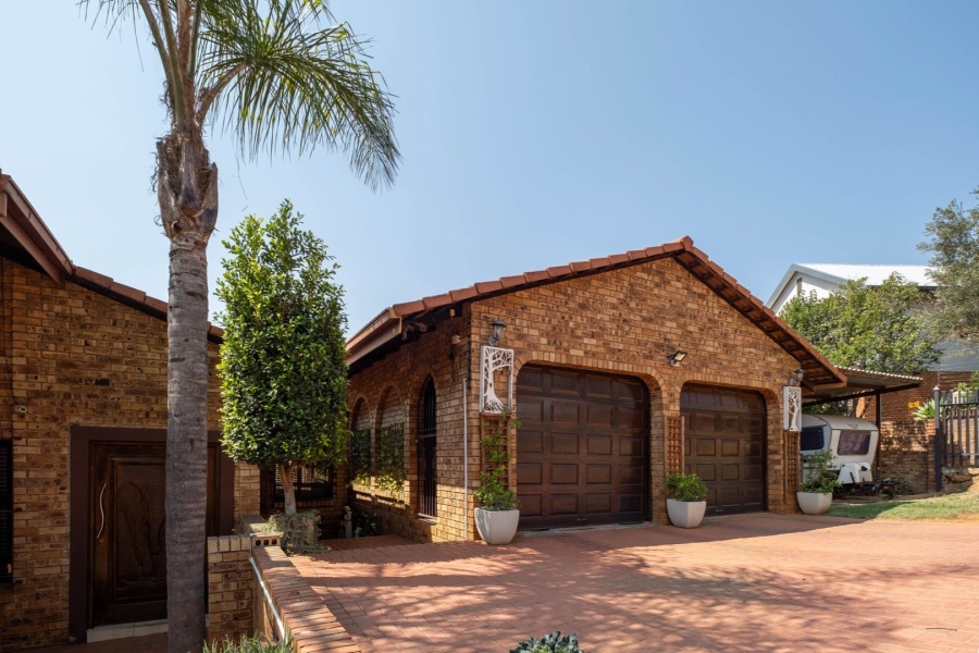 3 Bedroom Property for Sale in Moreleta Park Gauteng
