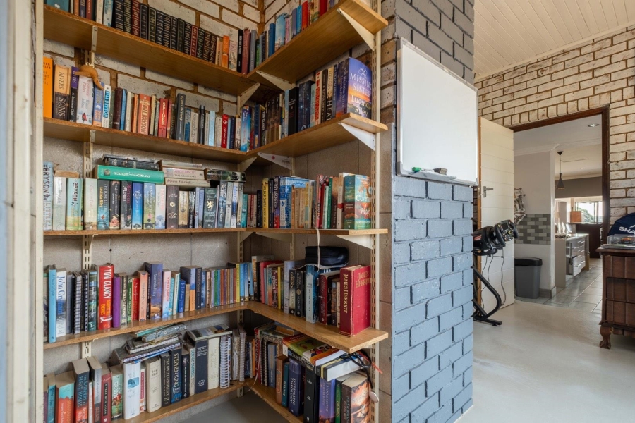 3 Bedroom Property for Sale in Moreleta Park Gauteng