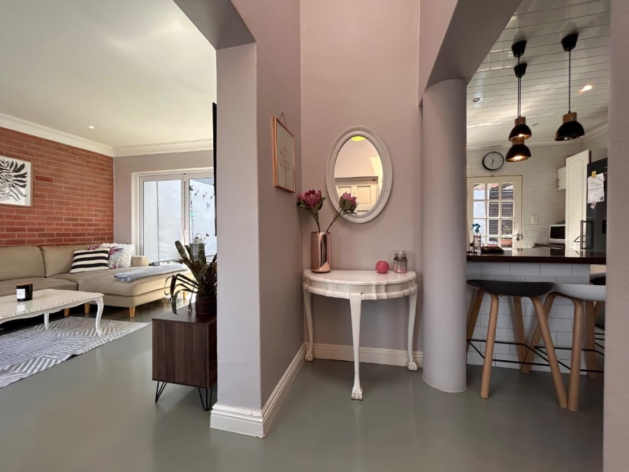 4 Bedroom Property for Sale in Glenvista Gauteng