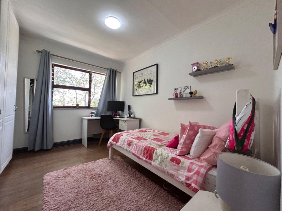 4 Bedroom Property for Sale in Glenvista Gauteng