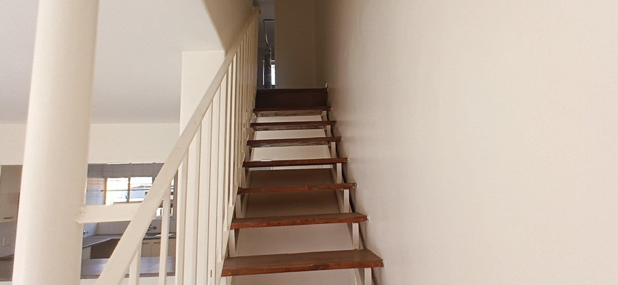 2 Bedroom Property for Sale in Birchleigh Gauteng
