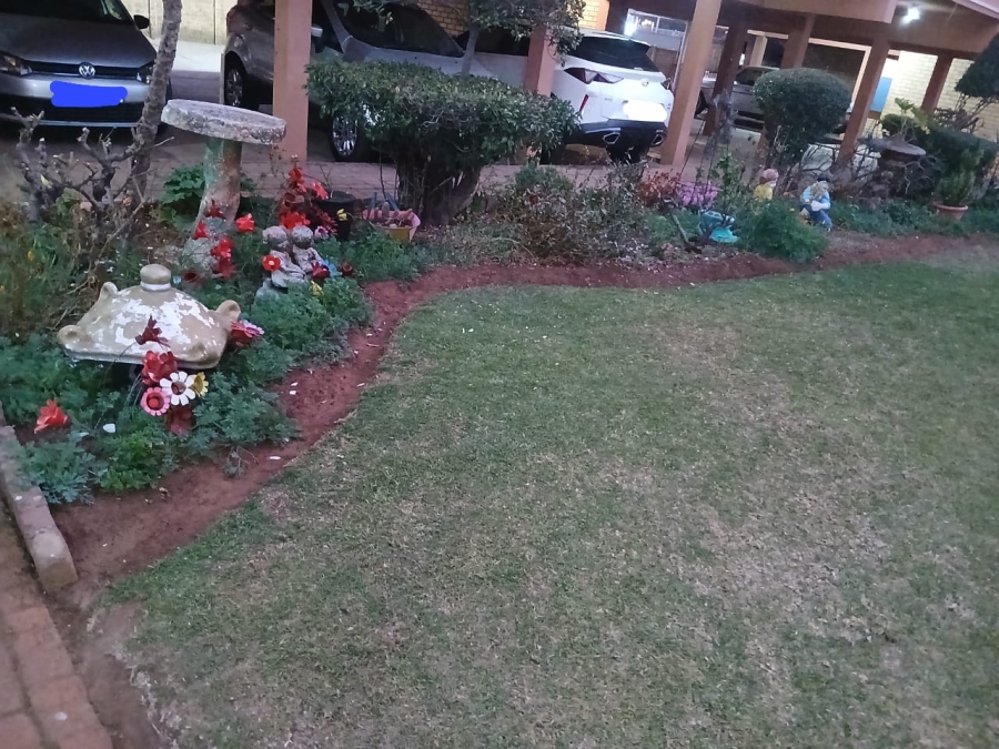 1 Bedroom Property for Sale in Kempton Park Central Gauteng