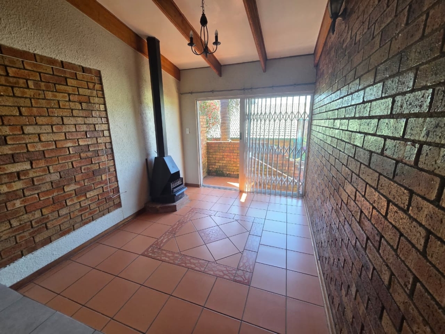 To Let 2 Bedroom Property for Rent in Bergbron Gauteng