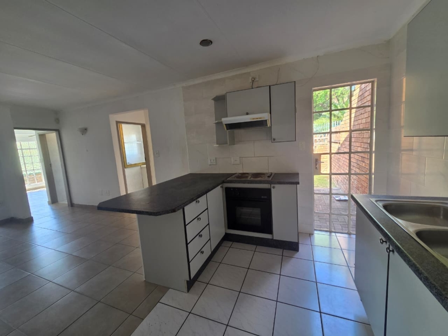 To Let 2 Bedroom Property for Rent in Bergbron Gauteng
