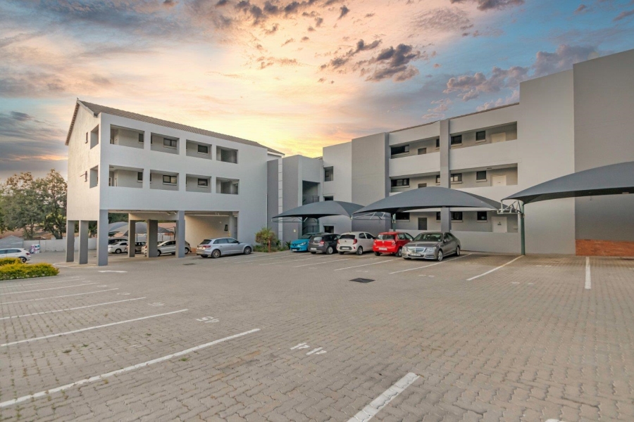 To Let 2 Bedroom Property for Rent in Ferndale Gauteng
