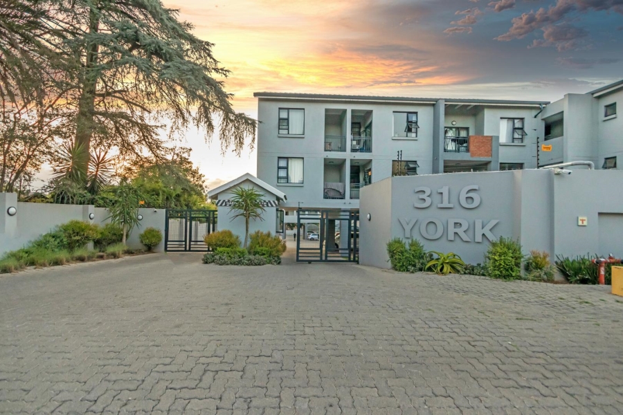 To Let 2 Bedroom Property for Rent in Ferndale Gauteng