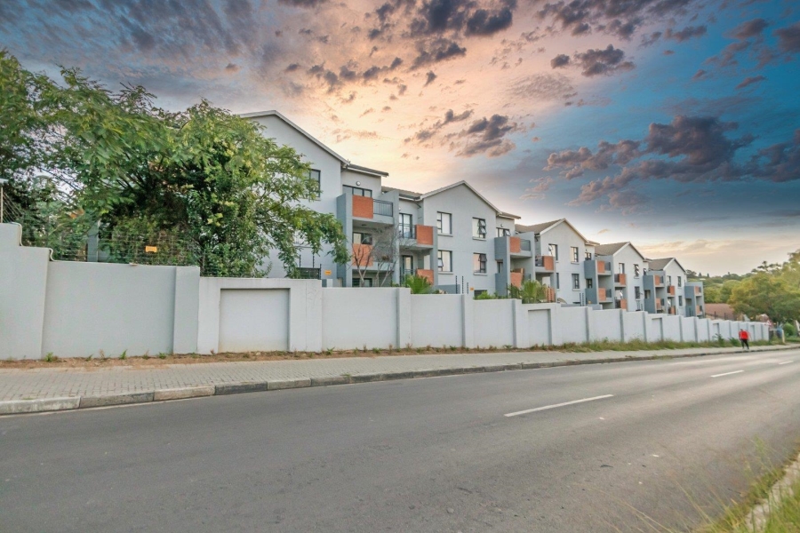 To Let 2 Bedroom Property for Rent in Ferndale Gauteng