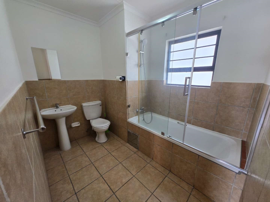 To Let 2 Bedroom Property for Rent in Noordhang Gauteng