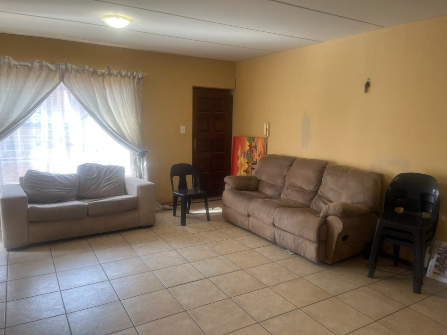 To Let 2 Bedroom Property for Rent in Ferndale Gauteng