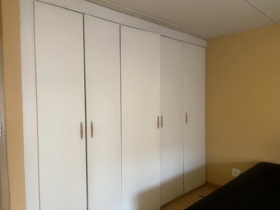 To Let 2 Bedroom Property for Rent in Ferndale Gauteng