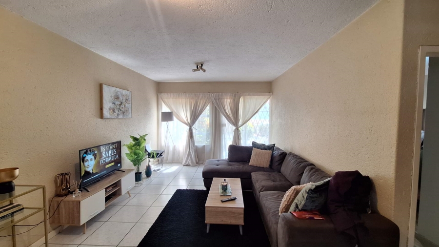 To Let 2 Bedroom Property for Rent in Blackheath Gauteng