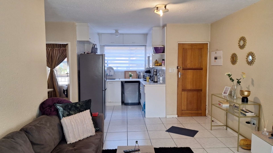 To Let 2 Bedroom Property for Rent in Blackheath Gauteng