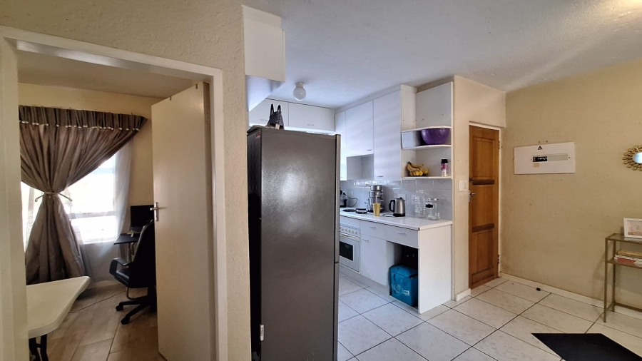 To Let 2 Bedroom Property for Rent in Blackheath Gauteng