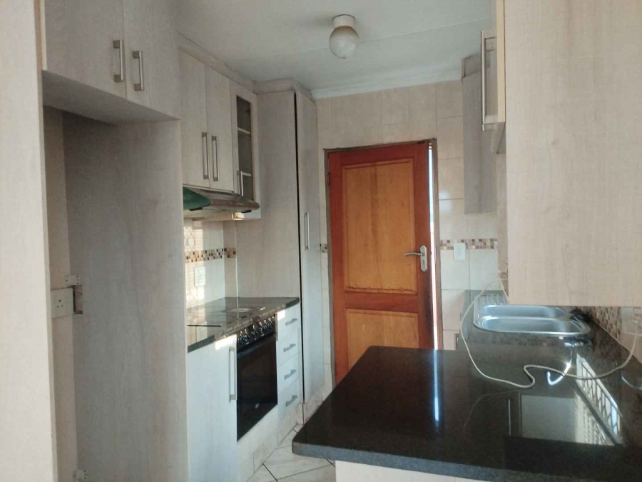 To Let 3 Bedroom Property for Rent in Nellmapius Gauteng
