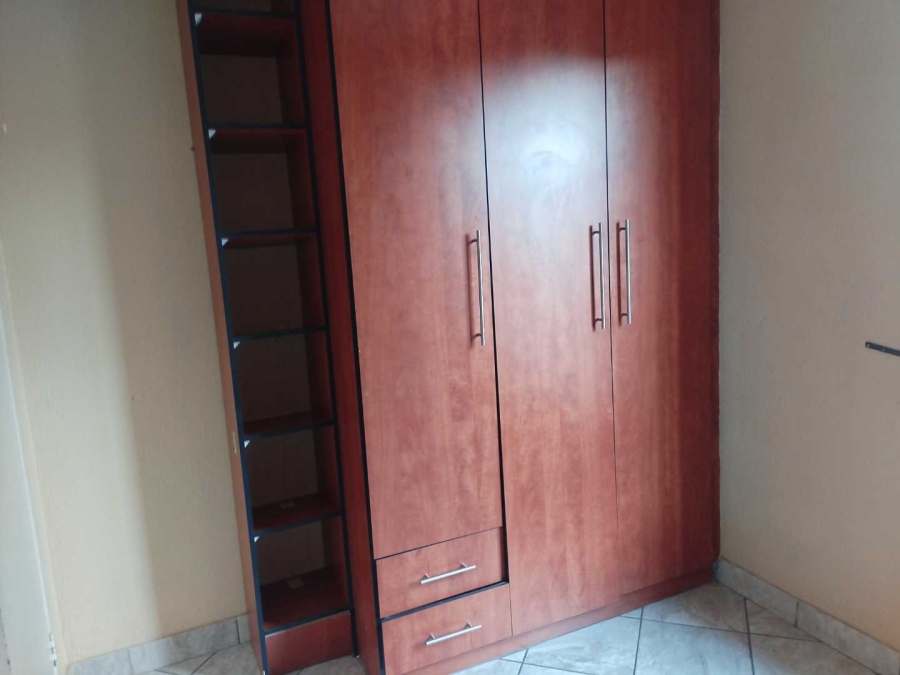 To Let 3 Bedroom Property for Rent in Nellmapius Gauteng