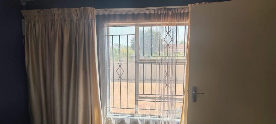 2 Bedroom Property for Sale in Morula View Gauteng