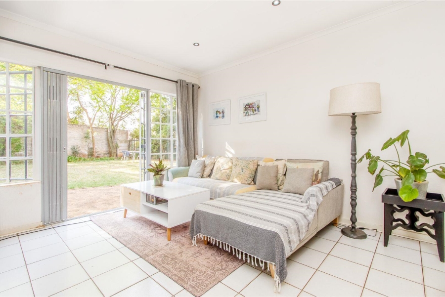 3 Bedroom Property for Sale in Linden Gauteng