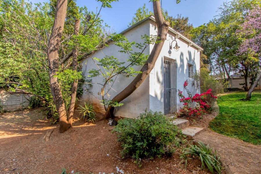 3 Bedroom Property for Sale in Linden Gauteng