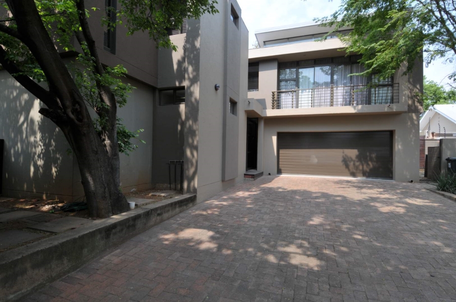 4 Bedroom Property for Sale in Brooklyn Gauteng
