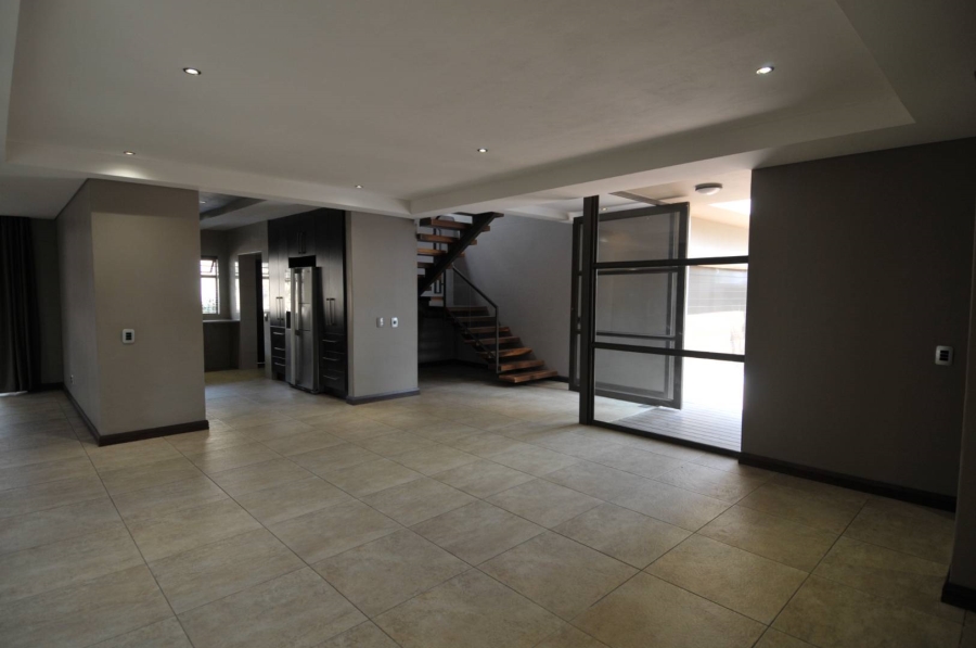 4 Bedroom Property for Sale in Brooklyn Gauteng