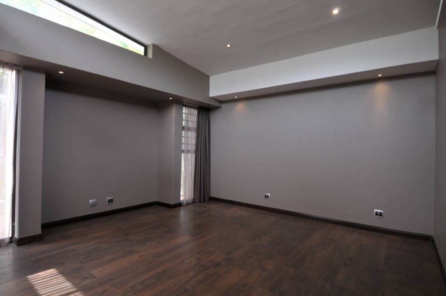 4 Bedroom Property for Sale in Brooklyn Gauteng