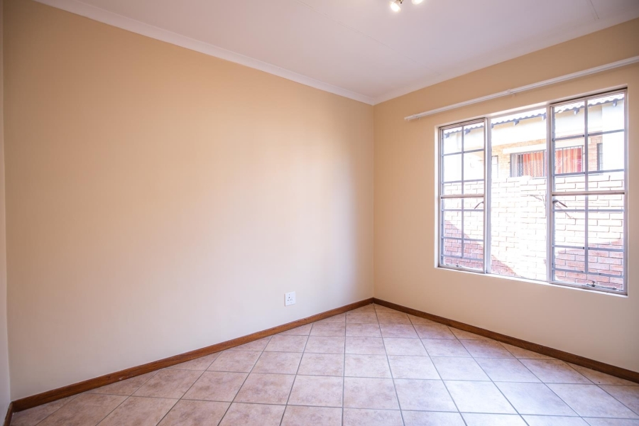 To Let 3 Bedroom Property for Rent in Mooikloof Ridge Gauteng