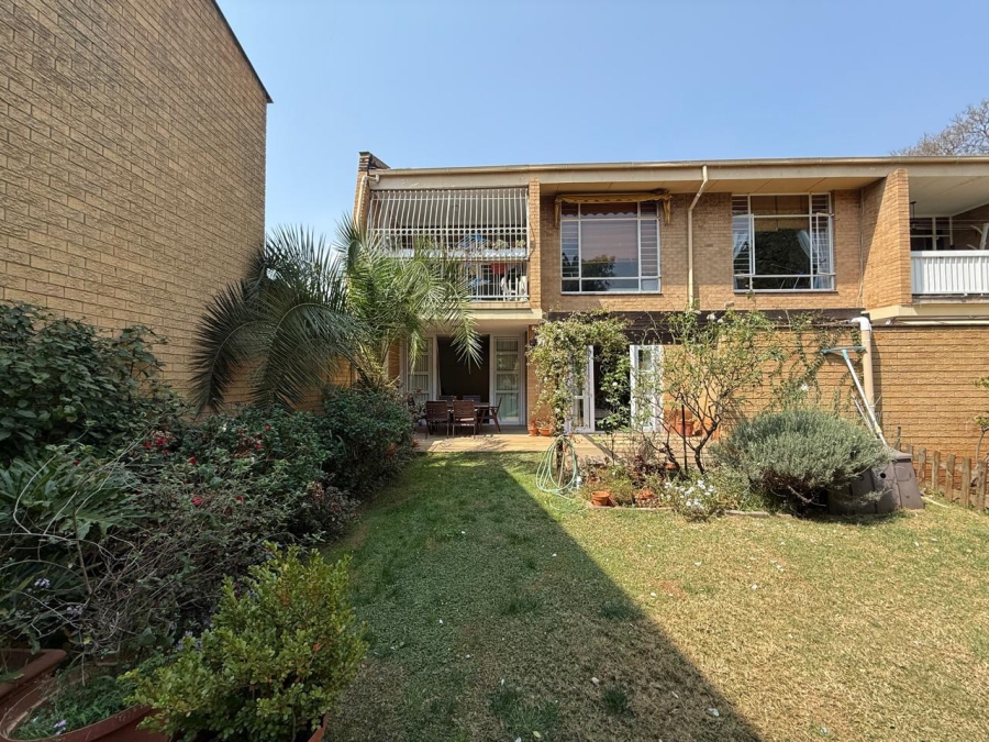 To Let 0 Bedroom Property for Rent in Illovo Gauteng