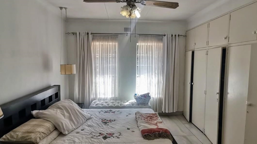 5 Bedroom Property for Sale in Winchester Hills Gauteng